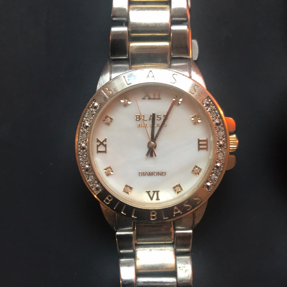 Bill Blass 💎 Studded and Opal Watch (LARGE)